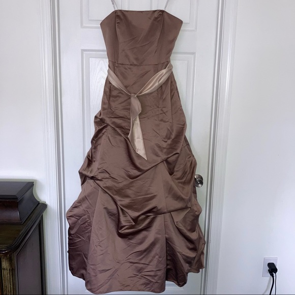 David's Bridal Dresses & Skirts - 🟣4/$20 David’s Bridal Prom Dress 12 Light Brown
